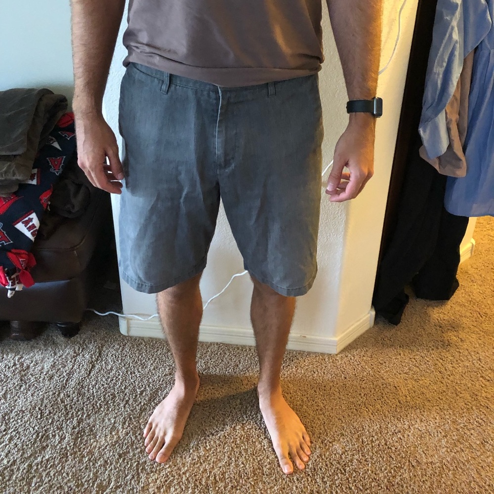 Men’s Grey Volcom Chino Short Sz 34